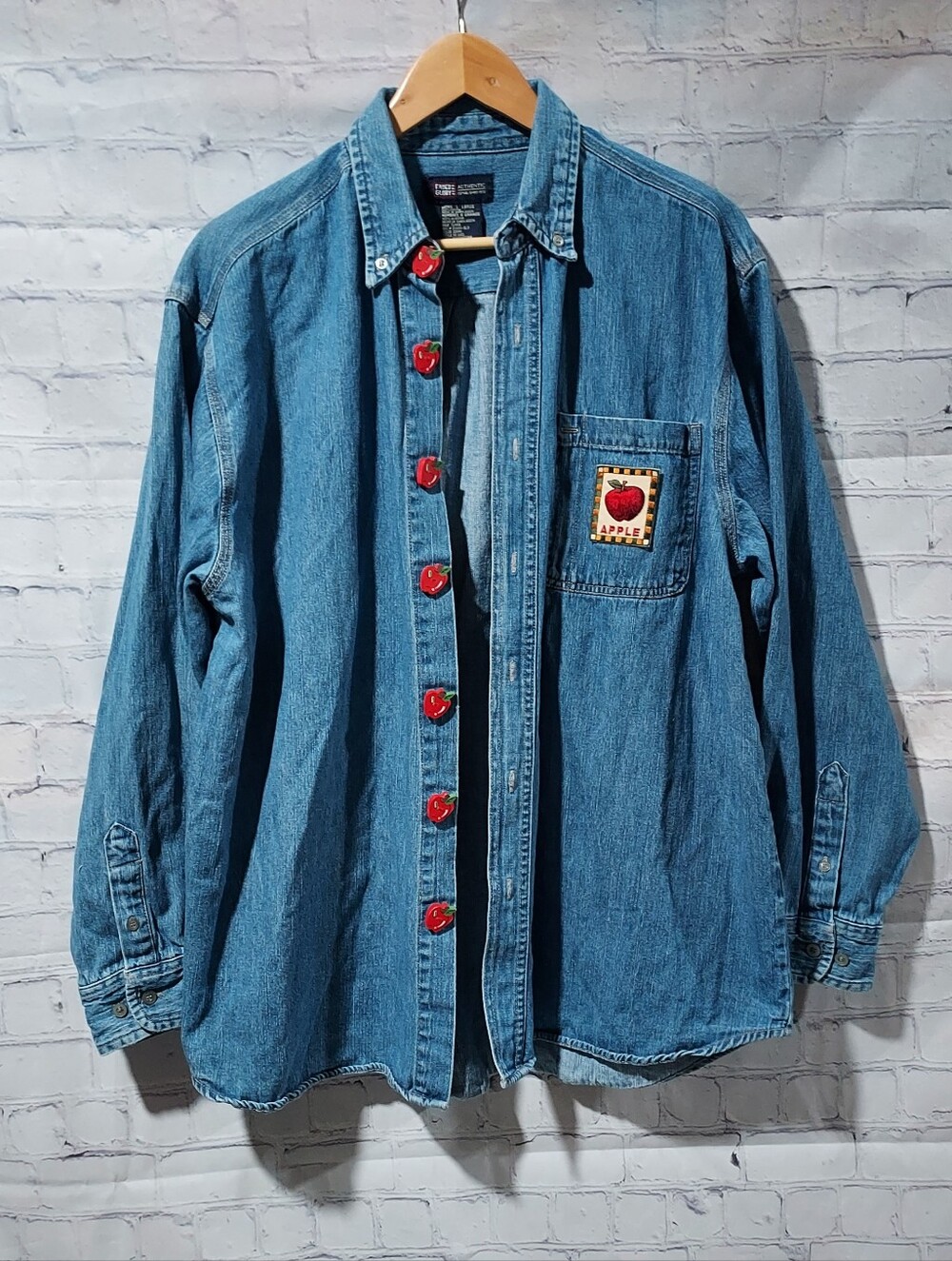 Faded Glory Teacher Apple Button Down School Classroom Academia XL Chambray